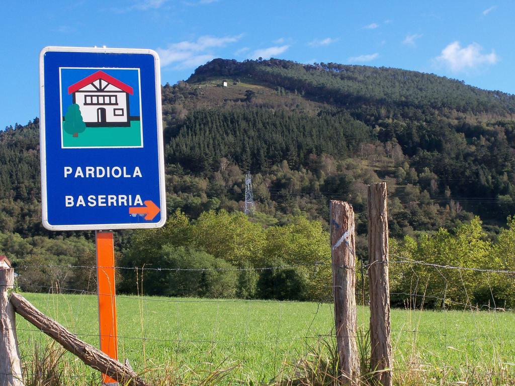 Pardiola Baserria Hernani Εξωτερικό φωτογραφία